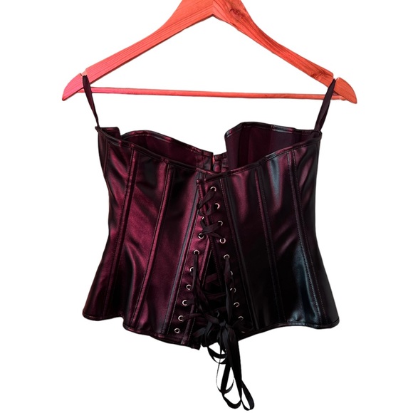 New pleather underbust corset! Never worn! Still in package. - Picture 3 of 5
